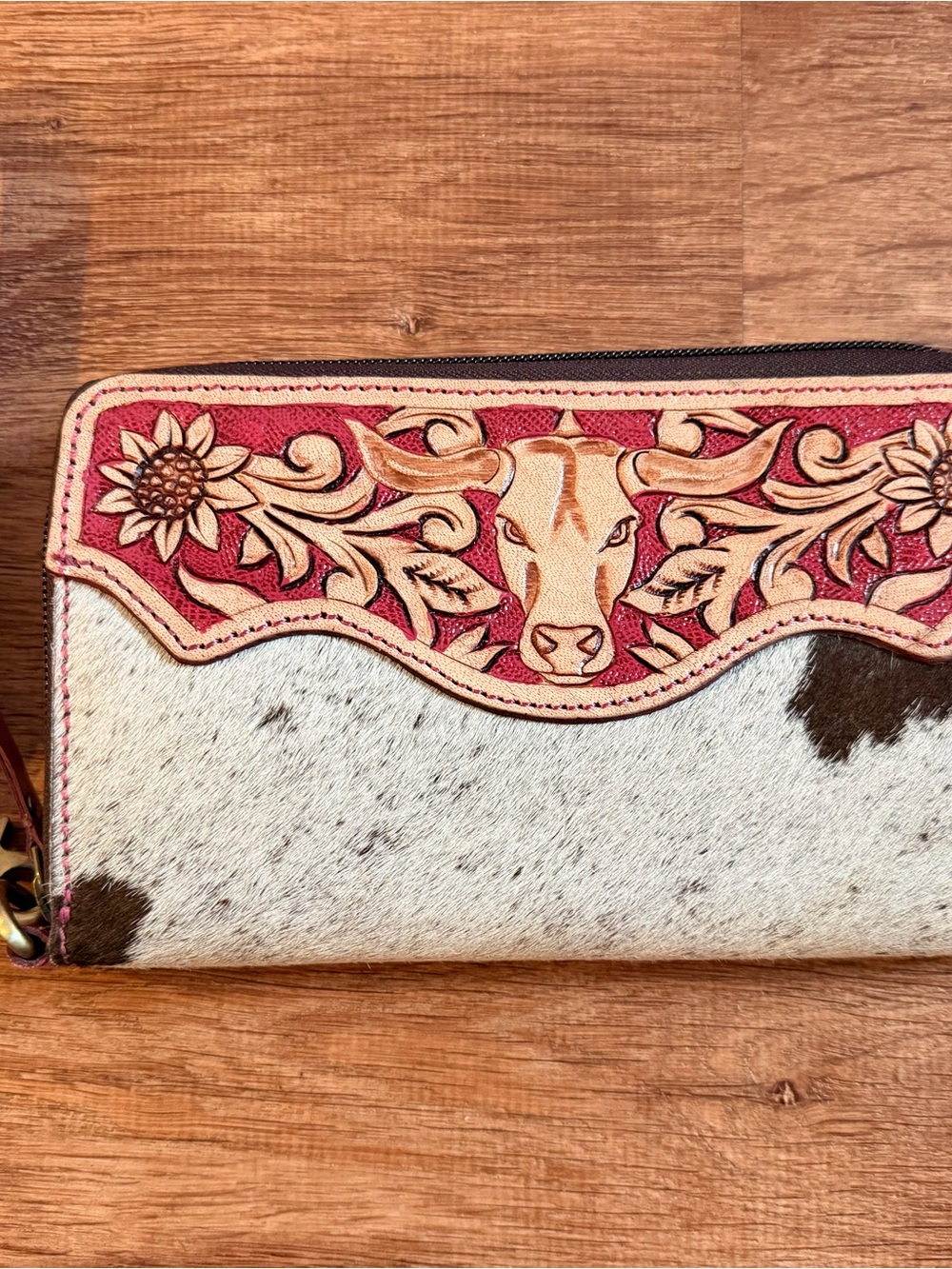 Leather & Cowhide Western Zip Wallet with Tooled Longhorn Motif